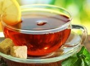 Чем полезен чай в жару