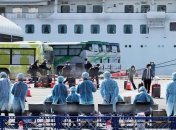 Коронавірус на лайнері: українці досі в лікарні