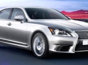 Седан Lexus LS сменит поколение в январе 2017 года
