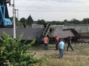 Под Днепром с рельсов сошел грузовой состав, изменен маршрут поездов