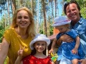 Трое из ларца: Лилия Ребрик умилила сеть снимком с дочками