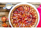 Сливово-миндальный тарт: рецепт восхитительного домашнего пирога со сливами