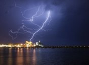 Ученые: Молнии в 70% случаев попадают в мужчин