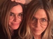 Кортні Кокс кумедно привітала Дженніфер Еністон з днем народження (Фото)