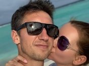 Стаховский сыграл в теннис с женой, поддержав челлендж Маррея (Видео)