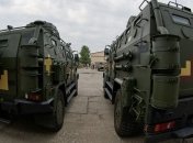 На Донбассе столкнулись мопед и военный транспорт: есть жертвы