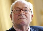 Европарламент требует от Ле Пена вернуть €320 тысяч