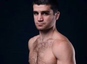 Украинский боксер Чухаджян завоевал чемпионский пояс в России (Видео)