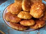 Ліниві пиріжки готуються з простих продуктів