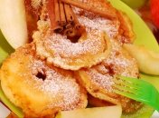 Быстрые, вкусные и легкие немецкие оладьи с яблоками