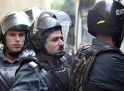 Участники акции протеста в Баку ранили 10 полицейских