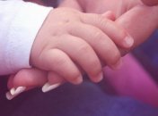 Затримали при перетині кордону: на Закарпатті чоловік продавав у ЄС дітей на органи