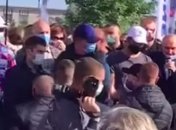 В Новомосковске агитатор послал участников пикета на**р: эпичное видео позабавило сеть