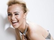 Хайден Панеттьери продолжит лечиться от послеродовой депрессии