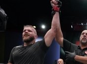 Польский гигант ударами-бомбами забил соперника (видео)