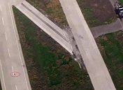 На ремонт взлетной полосы аэропорта в Донецке нужен минимум месяц