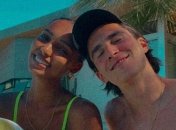 Жасмин Тукс объявила о помолвке: горячие фото ангела Victoria's Secret