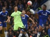 "Челси" накажет фанатов, которые бросали монеты в соперника