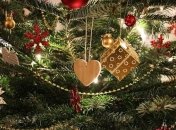 "Какой год - такая и елка": новогоднее украшение Киева взволновало украинцев