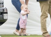 Принц Джордж научился ходить (ФОТО)