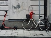 Россиянин серьезно поплатился за пьяную езду на самокате