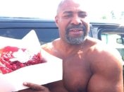 Шеннон Бриггс продолжает пиариться на фоне поединка Кличко - Леапаи