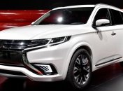 Mitsubishi начинает продажи нового Outlander PHEV
