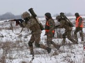 Украинские военные на тактических учениях