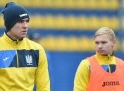 Сборная Украины накануне игры со Словакией осталась с одним форвардом