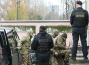 Подконтрольный РФ суд арестовал первую группу украинских моряков