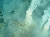 Следы зарождения жизни ученые ищут в древнейшей воде на Земле  