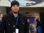 Адриано прибыл во Францию для подписания контракта