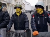 Самооборона Майдана взяла под охрану музеи и библиотеки Киева