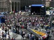 На Майдане требуют от Кличко прийти на вече, а от Рады - роспуска (Видео)