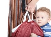 Социальные службы Киева предлагают взять ребенка на время