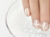 Как быстро укрепить слоящиеся ногти в домашних условиях