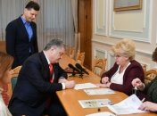 Порошенко призвал украинцев объединиться ради вступления в ЕС и НАТО