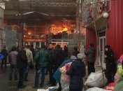 Спасатели локализировали пожар в ТЦ "Барабашово" в Харькове