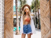 Літній образ з шортами