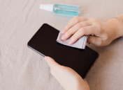 Мобильные телефоны надо чистить ежедневно