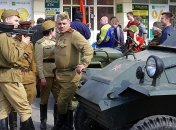 В Луганске реконструировали бой за освобождение города