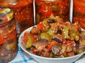 Невозможно вкусный салат из огурцов и баклажан