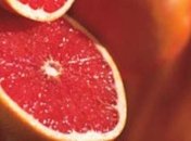 Диетологи рассказали о полезных и вредных свойствах грейпфрутов