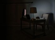 Робота за комп’ютером без світла: чому не варто користуватися свічками та які лампи краще