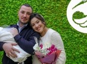 Первая прогулка: Наталка Карпа поделилась милыми кадрами с дочкой (Фото)