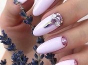 Маникюр на 8 марта: лучшие идеи дизайна, которые украсят любой образ (фото)