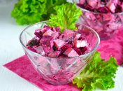 Яскравий, свіжий, із звичайних продуктів