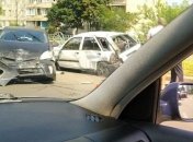 Фильм "Такси" отдыхает: таксист устроил аварию с 5-ю авто на Оболони в Киеве (фото)