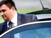 Паспортный скандал: Климкин намерен встретиться с Сийярто