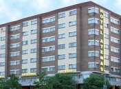 Российских туристов выселяют в дешевые отели